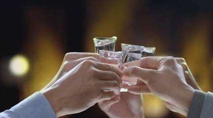 如果你從不喝酒會發生什么?也許收拾殘局的就是你。